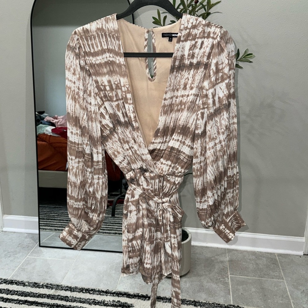 Long sleeve romper